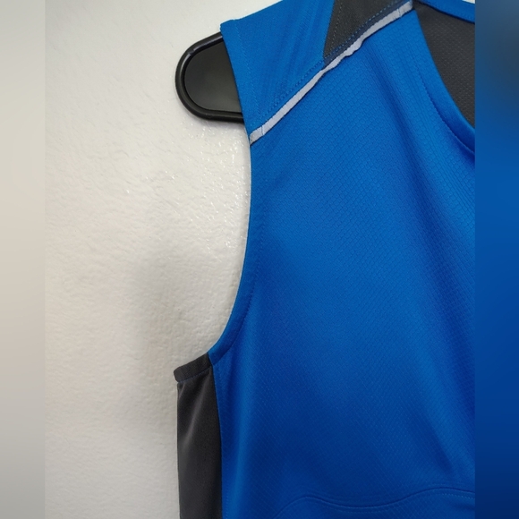Novara Cycling Jersey Mens Medium Blue Gray Sleeveless Rear Pockets 1/2 Zip - Picture 4 of 10